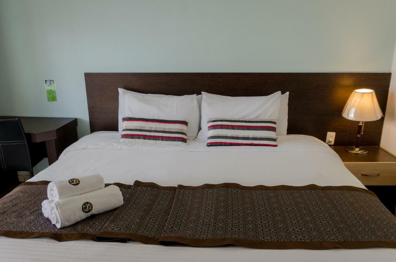 Hotel Shalom Ριομπάμπα Εξωτερικό φωτογραφία